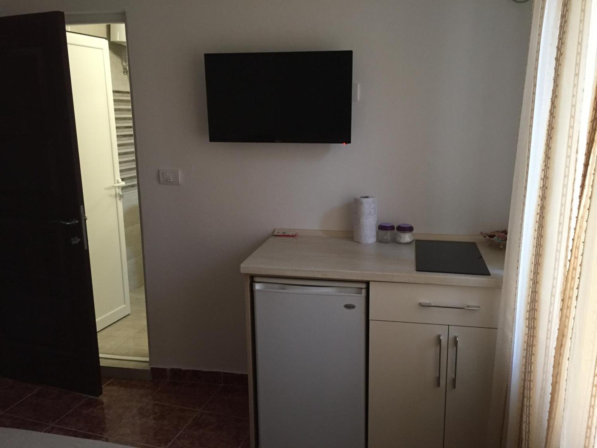 Apartments Gusar อุลซิน ภายนอก รูปภาพ